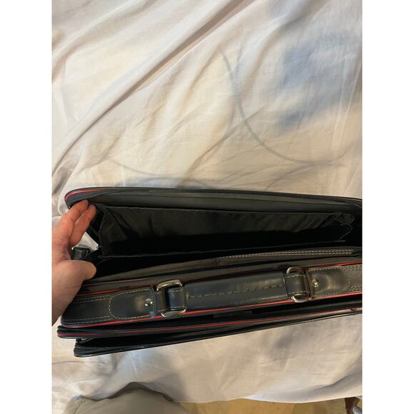 Laptop Briefcase with multiple sections - Picture 4 of 5